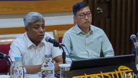 বন্যাদুর্গতদের দ্রুত পুনর্বাসনের আশ্বাস প্রতিমন্ত্রী অনিন্দ্য ইসলামের