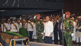 সংসদ ভবন চত্বরে চিরনিদ্রায় ব্যারিস্টার জমির উদ্দিন সরকার