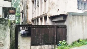 তিনতলা বাড়ি ছিল, শেষ বিদায়ে ছিল না আপনজন