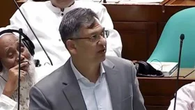 মডেল মসজিদ প্রকল্পে দুর্নীতি নিয়ে যা বললেন স্বরাষ্ট্রমন্ত্রী