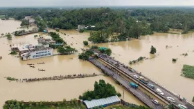 বন্যা-পাহাড় ধসে মৃত্যু বেড়ে ৫৪, পানিবন্দি দেড় লাখের বেশি পরিবার