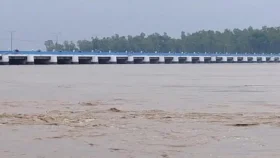 ২৪ ঘণ্টায় আরও বাড়বে তিস্তার পানি : ৪ জেলায় বন্যার আশঙ্কা