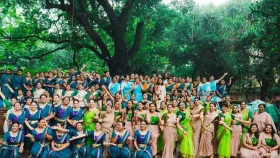 চারুকলায় &lsquo;ঘনঘটা ২&rsquo;: ছাতা নয়, বর্ষা উপভোগের আহ্বান