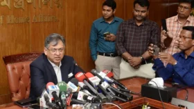 বেনজির ও হাদী ইস্যুতে আমিরাত ও ভারত সরকারের দ্রুত সাড়ার অপেক্ষায় বাংলাদেশ : স্বরাষ্ট্রমন্ত্রী