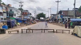 ফটিকছড়িতে চলছে সকাল-সন্ধ্যা হরতাল