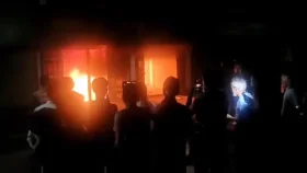 টিসিবির গোডাউনে আগুন : ভ্যানচালকের পোড়া লাশ উদ্ধার