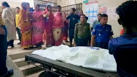 বরগুনায় হাসপাতালে স্ত্রীর মরদেহ রেখে উধাও স্বামী