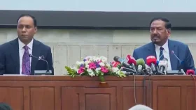 ভারপ্রাপ্ত রাষ্ট্রপতি হাফিজ উদ্দিন, স্পিকারের দায়িত্বে কায়সার কামাল