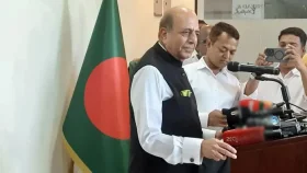 প্রধানমন্ত্রী তারেক রহমানকে স্বাগত জানাতে অপেক্ষায় ভারত: দীনেশ ত্রিবেদী