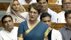 পরীক্ষা সংস্কার কমিটিতে গোমূত্র বিশেষজ্ঞ কেন? লোকসভায় প্রিয়াংকা গান্ধী