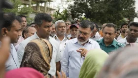 উত্তরখানে এমপি ও ডিএনসিসি প্রশাসকের ওপর হামলার অভিযোগ