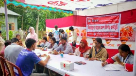 বাতিঘর আদর্শ পাঠাগারের আয়োজনে ফ্রি ব্লাড গ্রুপিং ক্যাম্পেইন
