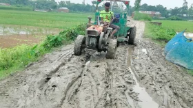 সুন্দরগঞ্জে কাঁচা সড়কের বেহাল দশা, দুর্ভোগে বাসিন্দারা