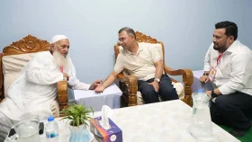 আল্লামা বাবুনগরীর সঙ্গে প্রধানমন্ত্রী তারেক রহমানের সাক্ষাৎ