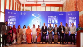 ব্র্যাক ইউনিভার্সিটিতে ফার্মেসি ও লাইফ সায়েন্সেস ক্যারিয়ার ফেয়ার অনুষ্ঠিত