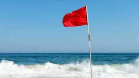 সাগরে নিম্নচাপ : বন্দরসমূহে সতর্ক সংকেত