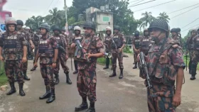 গোপালগঞ্জে নিরাপত্তা জোরদারে ৫ প্লাটুন বিজিবি মোতায়েন