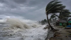 সাগরে নিম্নচাপ, ৪ বিভাগে ভারী বৃষ্টির সতর্কবার্তা