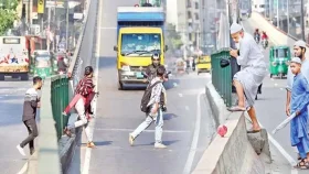 এবার শাস্তির আওতায় আসছে যাত্রী-পথচারীরাও