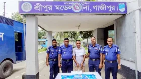 ৮ হাজার পিস ইয়াবাসহ কারবারি গ্রেপ্তার