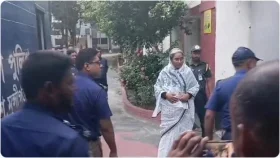 প্যারোলে মুক্তি পেলেন দীপু মনি