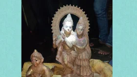মন্দির থেকে চুরি হওয়া দুটি পিতলের মূর্তি উদ্ধার, আটক ৪
