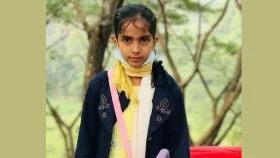 ট্রাকচাপায় প্রাণ গেল তানহার