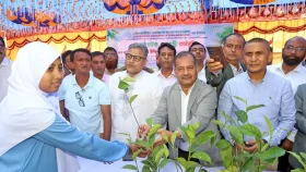 'পরিবেশ রক্ষায় সামাজিক আন্দোলন গড়ে তুলতে হবে'