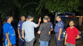 রাতে সাবেক ইউপি সদস্যকে কুপিয়ে হত্যা