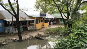আখাউড়ায় কমতে শুরু করেছে পানি