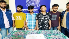 লালমোহনে ইয়াবাসহ আটক ৪