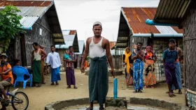 মিয়ানমারে ৫ হাজার রোহিঙ্গাকে ফেরত পাঠাবে মালয়েশিয়া