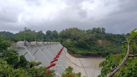খুলে দেয়া হলো কাপ্তাই বাঁধের ১৬ জলকপাট
