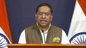 নজর রাখছি আমরা : মক্কা চুক্তিতে বাংলাদেশ প্রশ্নে জয়সওয়াল