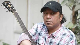 আইয়ুব বাচ্চুর ২০ গানের প্রকল্প স্থগিত
