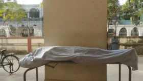 চেম্বারে ঢুকে চিকিৎসককে কুপিয়ে হত্যা