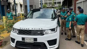 উল্টোপথে মন্ত্রীর গাড়ি, ট্রাফিক পুলিশের মামলা