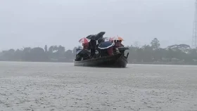 চার বিভাগে ভারী বৃষ্টির সম্ভাবনা, বাড়তে পারে নদীর পানি