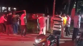 বাগাতিপাড়ায় ৪৫ টাকা নিয়ে দুই পক্ষের সংঘর্ষ, আহত ১৩