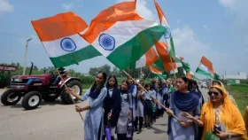 শিক্ষার সমঅধিকার চায় ভারতের জেন আলফা প্রজন্ম