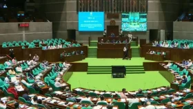 সংসদের অধিবেশন থেকে বিরোধী দলের ওয়াকআউট