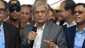 আলোচনা ও সমঝোতার মাধ্যমে দেশকে এগিয়ে নিতে হবে: রাষ্ট্রপতি