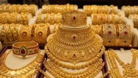 দেশের বাজারে কমলো স্বর্ণের দাম