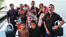 পদ্মায় নৌকাডুবিতে নিখোঁজ ১০ জন ভারতে উদ্ধার