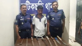 ডেভিড ইমনের সহযোগী &lsquo;টেস্টার মোবারক&rsquo; গ্রেপ্তার