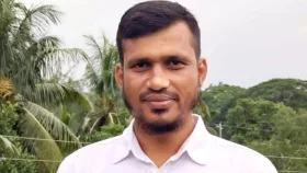 চাঁদাবাজি মামলায় স্বেচ্ছাসেবক দল নেতাসহ গ্রেপ্তার ২