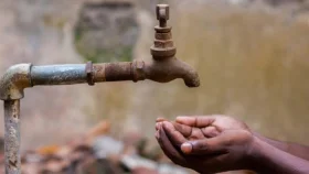 কলকাতার মুসলিম কলোনিতে পানি নেই ৯০ দিন ধরে, হিন্দু এলাকায় স্বাভাবিক