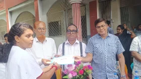 সাতক্ষীরায় ৫০ শিক্ষার্থী পেল আব্দুল লতিফ সরদার শিক্ষা বৃত্তি