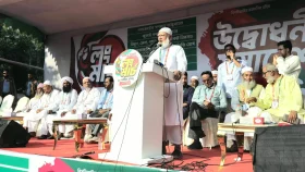 মাথা গরম না করে জনগণের দাবি মেনে নেওয়া উচিত: শফিকুর রহমান