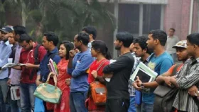 দেশের প্রতি ১০০ শিক্ষিত তরুণের ৩৬ জনই বেকার